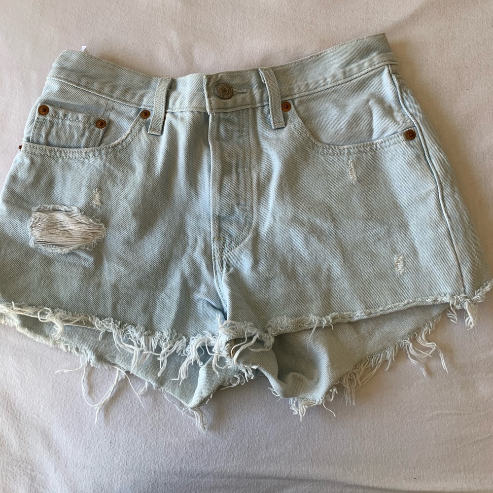 Levi shorts